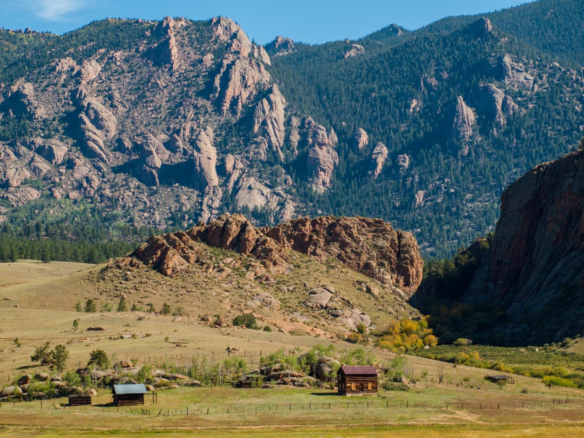 Przyroda i krajobraz Western Tien-Shan – praktyczny przewodnik po górskim raju