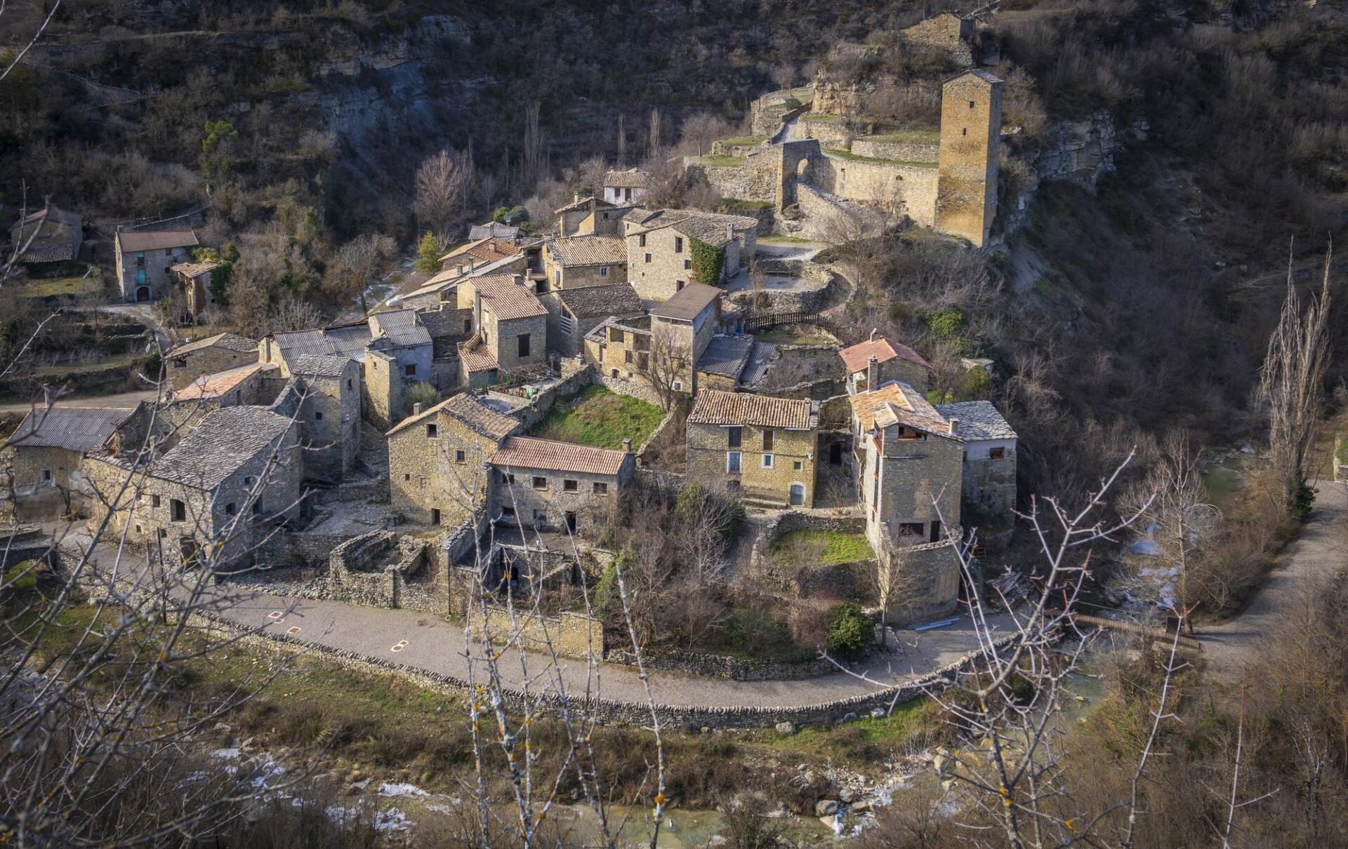 Przyroda i krajobraz Historyczne centra Berat i Gjirokastra w Albanii – jak