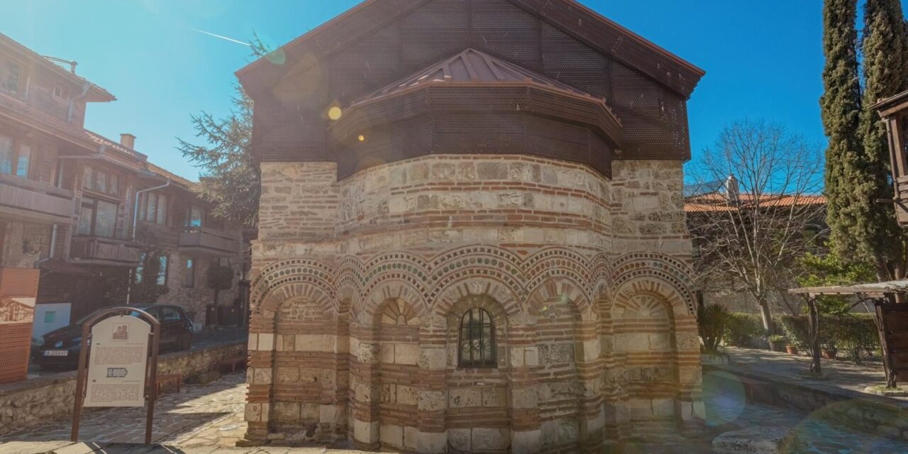 Historyczne centra Berat i Gjirokastra w Albanii – jak