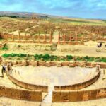 Timgad – przewodnik praktyczny po rzymskim mieście w Algierii