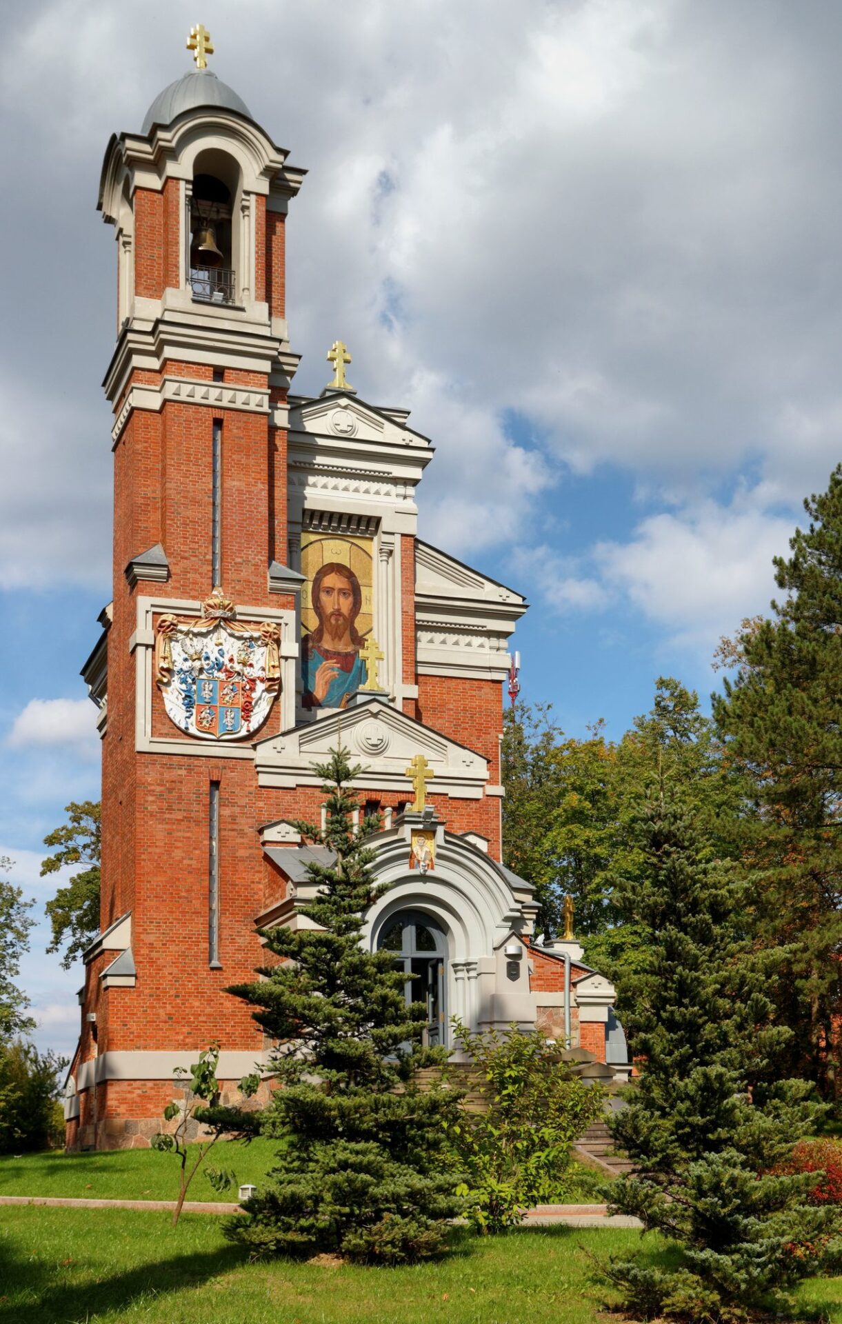 Przyroda i krajobraz Zamek w Mirze (Mir Castle Complex) – praktyczny przewodnik