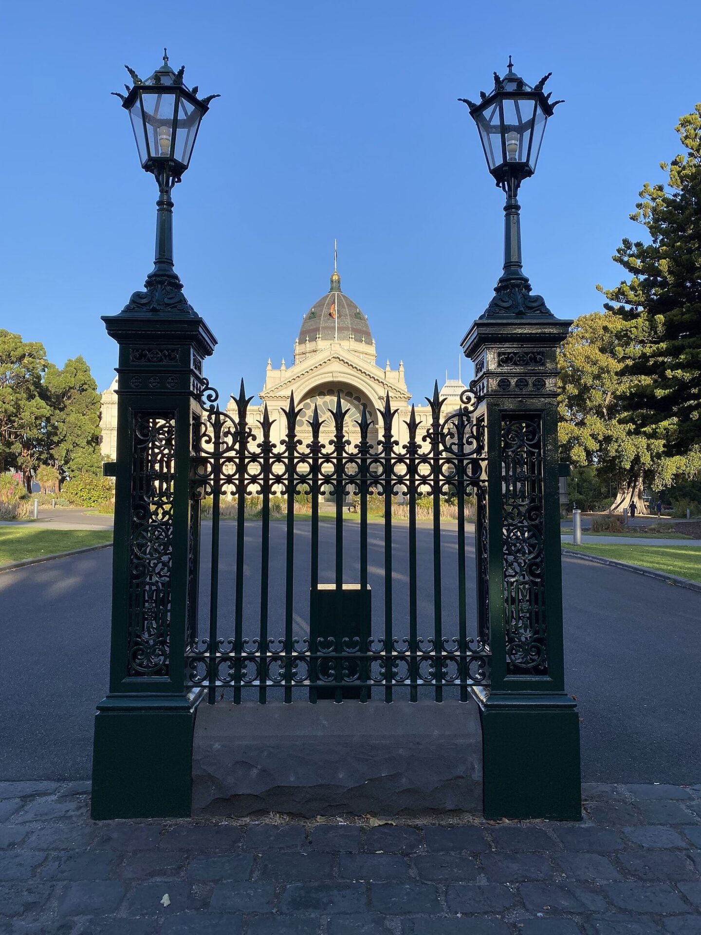 Royal Exhibition Building i Carlton Gardens w Melbourne